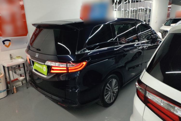 Used Honda Odyssey 2018 2.4L Smart Edition Rear Right 45 Deg