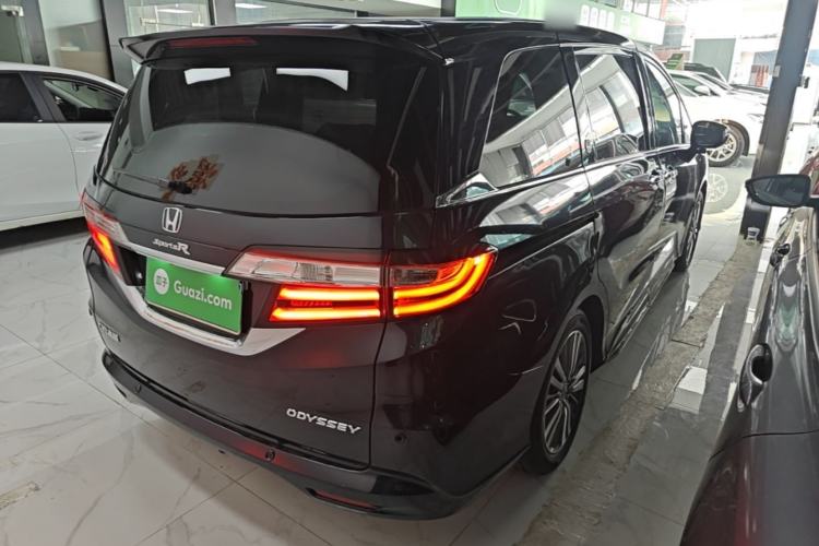 Used Honda Odyssey 2018 2.4L Smart Edition Rear Right 45 Deg