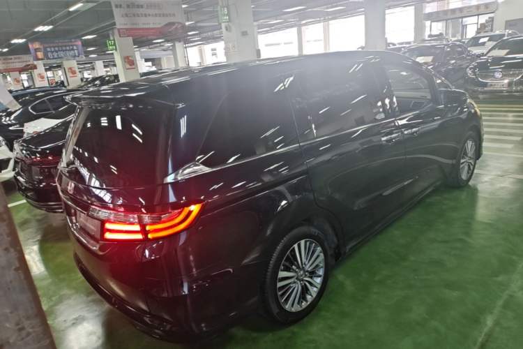 Used Honda Odyssey 2018 2.4L Smart Edition Rear Right 45 Deg