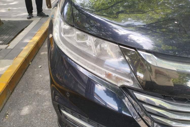 Used Honda Odyssey 2018 2.4L Prestige Edition Right Front Headlight