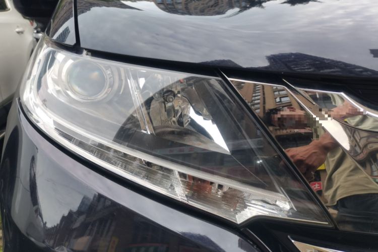 Used Honda Odyssey 2018 2.4L Luxury Edition Right Front Headlight