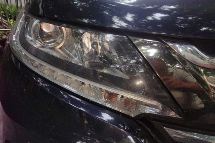 Used Honda Odyssey 2018 2.4L Luxury Edition Right Front Headlight