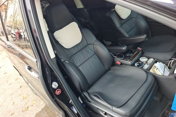 Used Honda Odyssey 2018 2.4L Smart Edition Right Front Seat