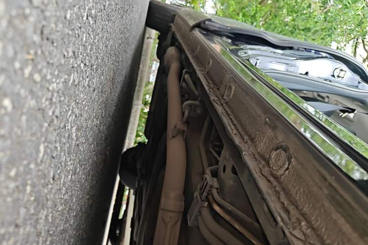 Used Honda Odyssey 2018 2.4L Luxury Edition Right Side Sill