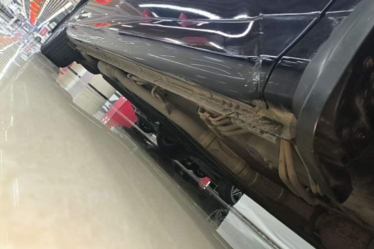 Used Honda Odyssey 2018 2.4L Luxury Edition Right Side Sill