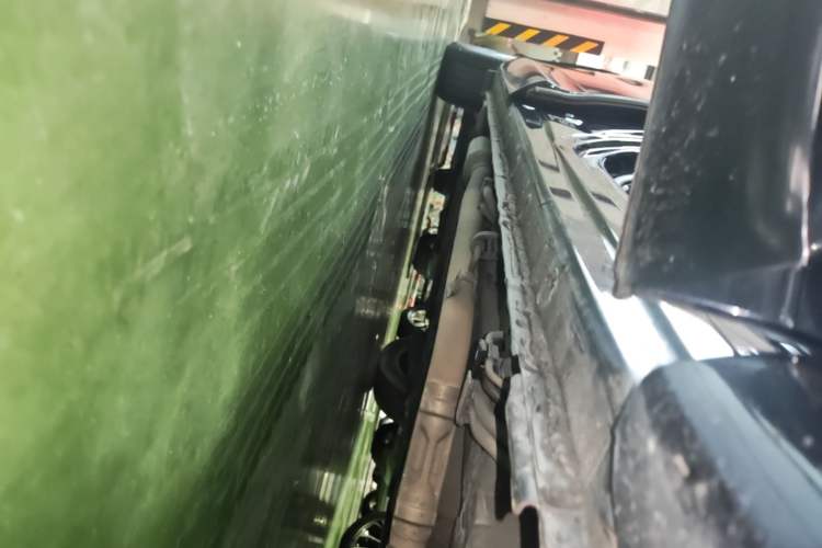 Used Honda Odyssey 2018 2.4L Smart Edition Right Side Sill