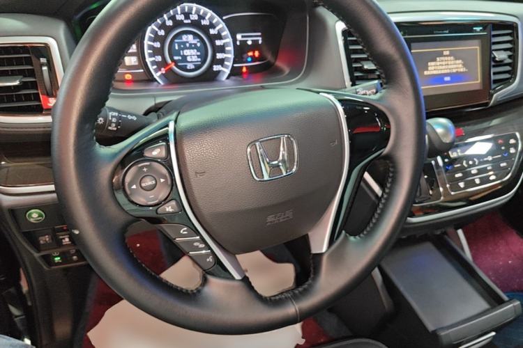 Used Honda Odyssey 2018 2.4L Luxury Edition Steering Wheel