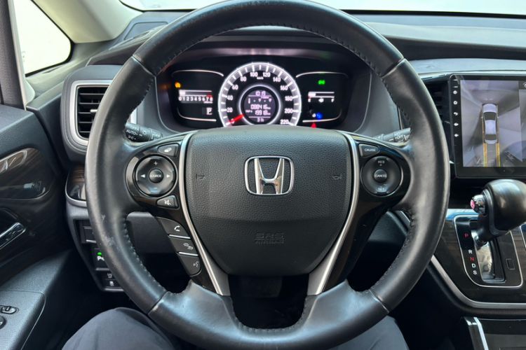 Used Honda Odyssey 2018 2.4L Smart Edition Steering Wheel