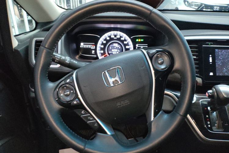 Used Honda Odyssey 2018 2.4L Smart Edition Steering Wheel