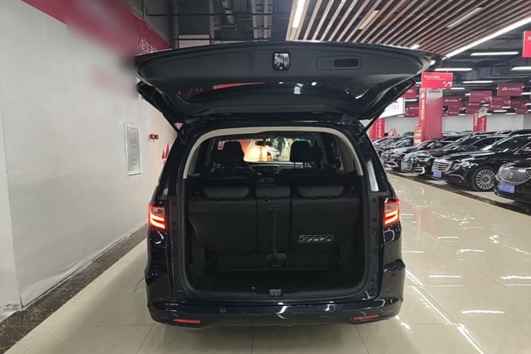 Used Honda Odyssey 2018 2.4L Luxury Edition Trunk