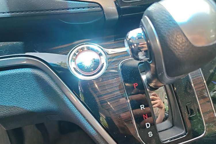 Used Honda Odyssey 2018 2.4L Luxury Edition Vehicle Key