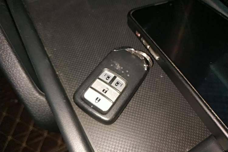 Used Honda Odyssey 2018 2.4L Smart Edition Vehicle Key
