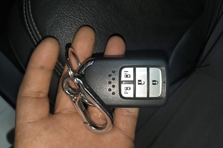 Used Honda Odyssey 2018 2.4L Smart Edition Vehicle Key