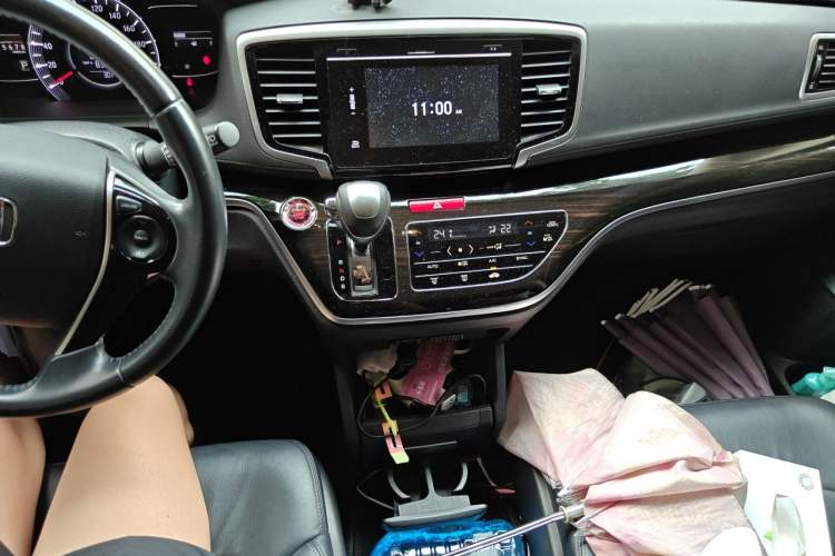 Used Honda Odyssey 2018 2.4L Smart Edition Audio And AC Panel