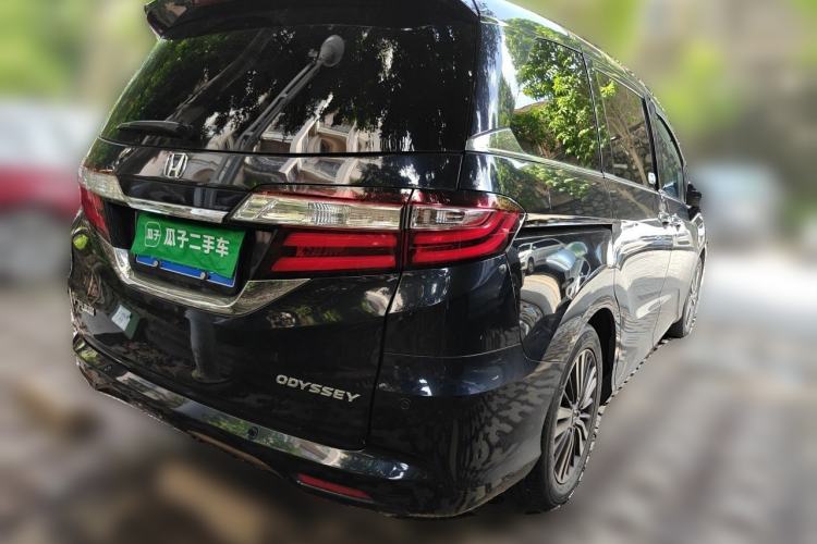 Used Honda Odyssey 2018 2.4L Smart Edition Rear Right 45 Deg