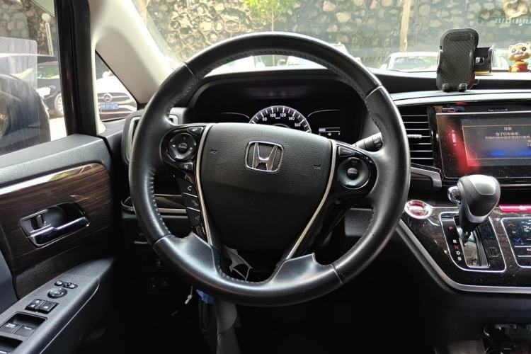 Used Honda Odyssey 2018 2.4L Smart Edition Steering Wheel