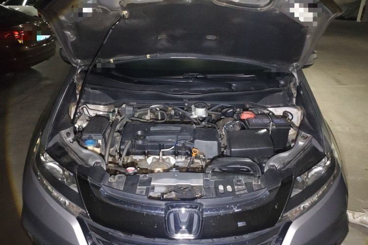 Used Honda Odyssey 2018 2.4L Luxury Edition Engine Bay
