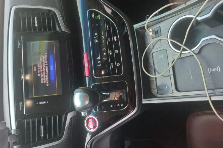 Used Honda Odyssey 2018 2.4L Luxury Edition Audio And AC Panel
