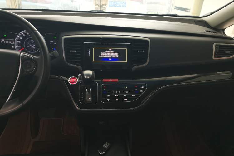 Used Honda Odyssey 2018 2.4L Smart Edition Audio And AC Panel