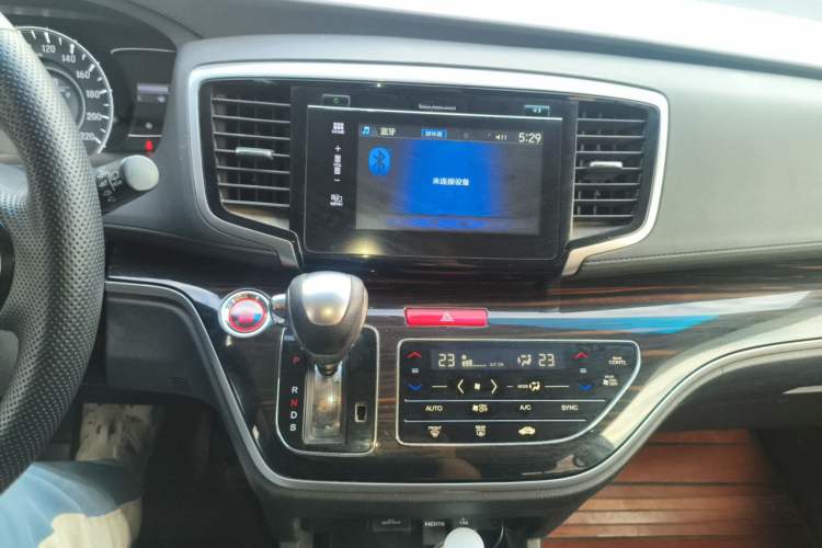 Used Honda Odyssey 2018 2.4L Smart Edition Audio And AC Panel