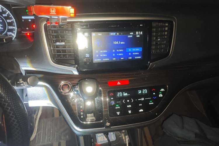 Used Honda Odyssey 2018 2.4L Smart Edition Audio And AC Panel
