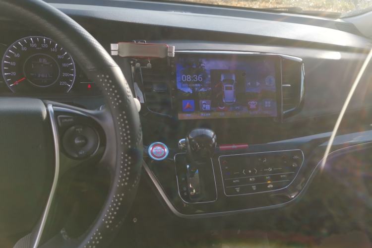 Used Honda Odyssey 2018 2.4L Smart Edition Audio And AC Panel