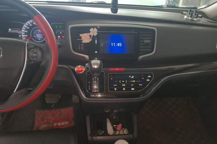 Used Honda Odyssey 2018 2.4L Smart Edition Audio And AC Panel