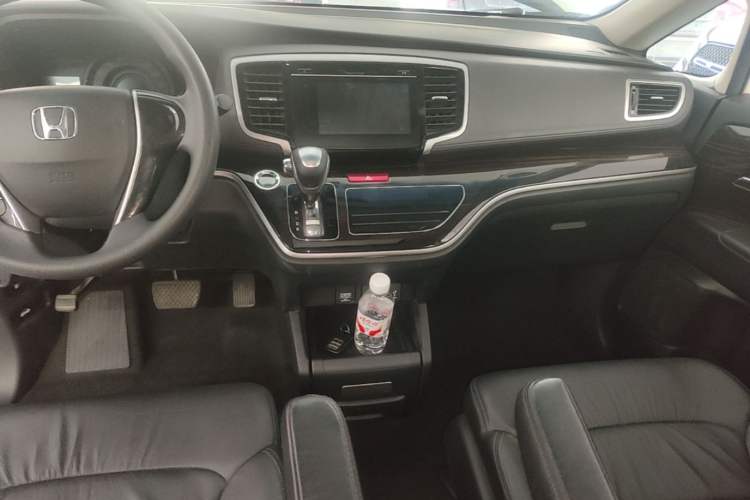 Used Honda Odyssey 2018 2.4L Luxury Edition Audio And AC Panel