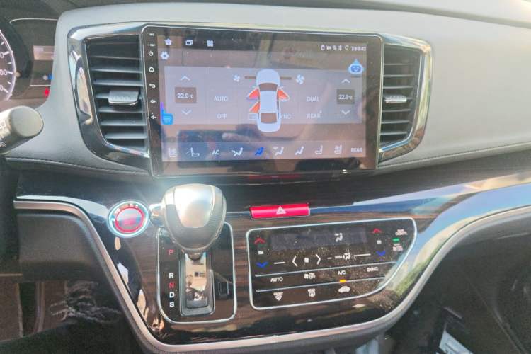 Used Honda Odyssey 2018 2.4L Smart Edition Audio And AC Panel