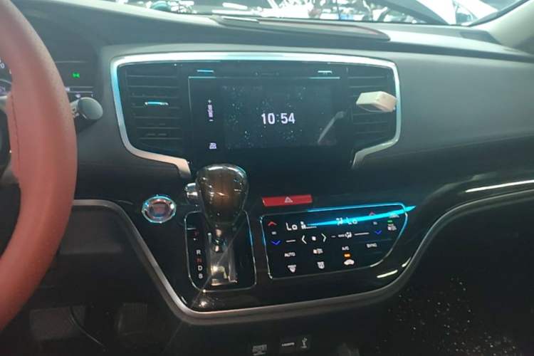 Used Honda Odyssey 2018 2.4L Smart Edition Audio And AC Panel