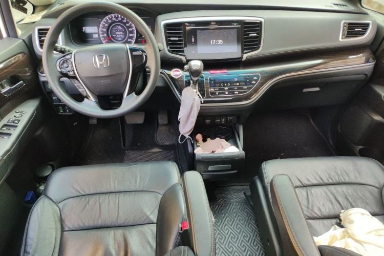 Used Honda Odyssey 2018 2.4L Luxury Edition Center Console