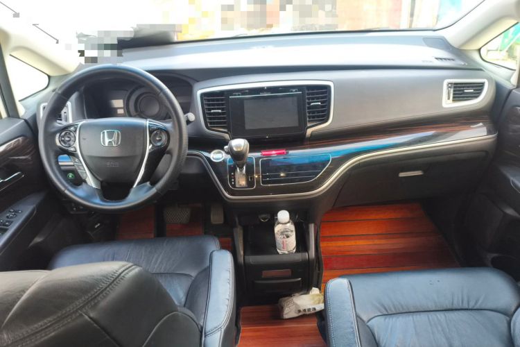 Used Honda Odyssey 2018 2.4L Smart Edition Center Console