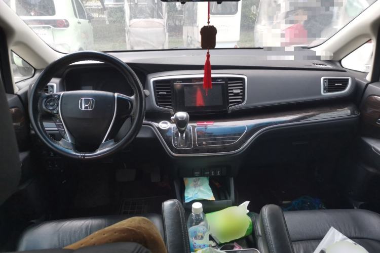 Used Honda Odyssey 2018 2.4L Luxury Edition Center Console