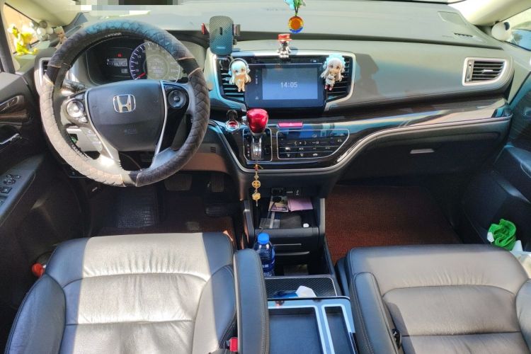 Used Honda Odyssey 2018 2.4L Smart Edition Center Console