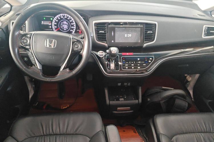 Used Honda Odyssey 2018 2.4L Smart Edition Center Console