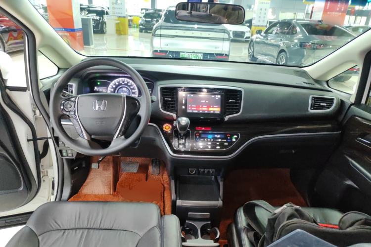 Used Honda Odyssey 2018 2.4L Luxury Edition Center Console