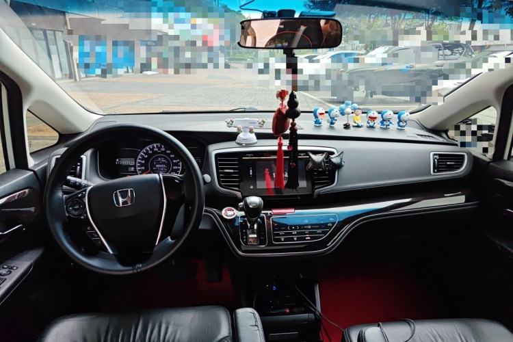 Used Honda Odyssey 2018 2.4L Luxury Edition Center Console