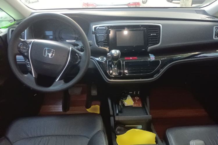 Used Honda Odyssey 2018 2.4L Luxury Edition Center Console