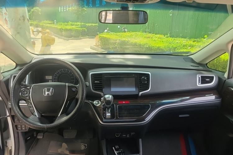 Used Honda Odyssey 2018 2.4L Luxury Edition Center Console