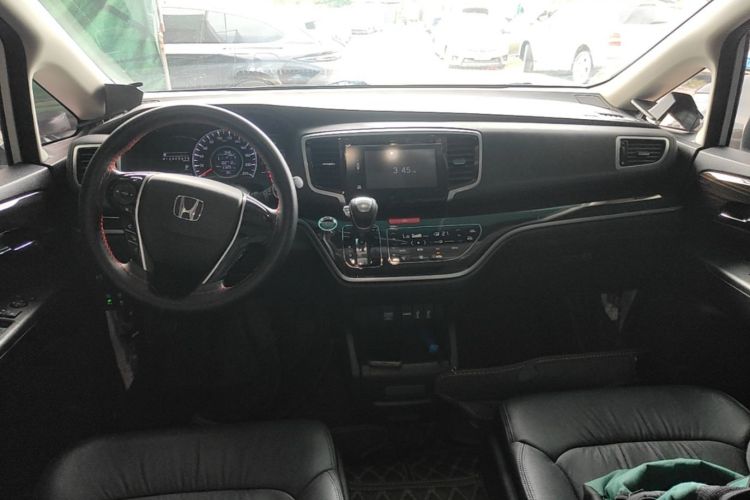 Used Honda Odyssey 2018 2.4L Luxury Edition Center Console