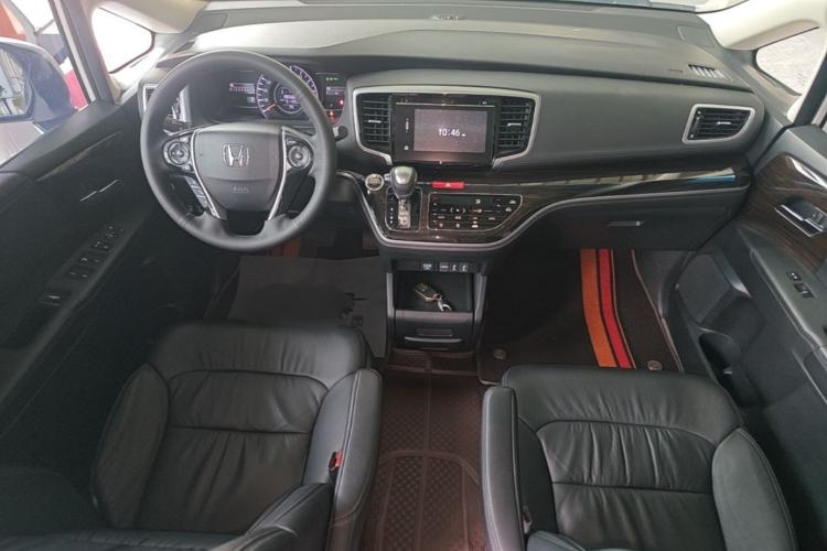 Used Honda Odyssey 2018 2.4L Luxury Edition Center Console
