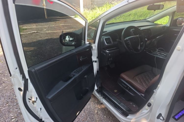 Used Honda Odyssey 2018 2.4L Luxury Edition Driver Seat