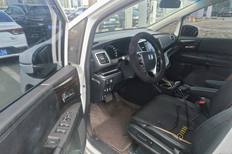 Used Honda Odyssey 2018 2.4L Smart Edition Driver Seat