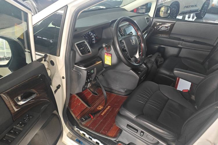Used Honda Odyssey 2018 2.4L Smart Edition Driver Seat