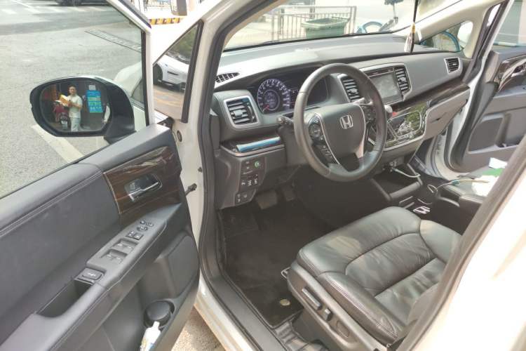 Used Honda Odyssey 2018 2.4L Smart Edition Driver Seat
