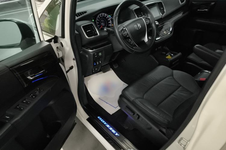 Used Honda Odyssey 2018 2.4L Smart Edition Driver Seat