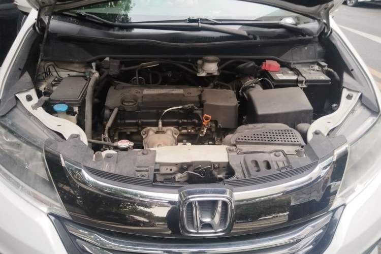 Used Honda Odyssey 2018 2.4L Smart Edition Engine Bay