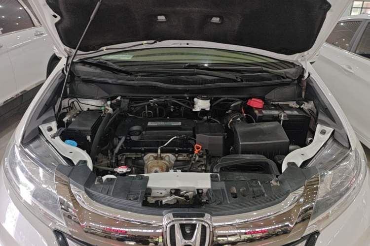 Used Honda Odyssey 2018 2.4L Luxury Edition Engine Bay