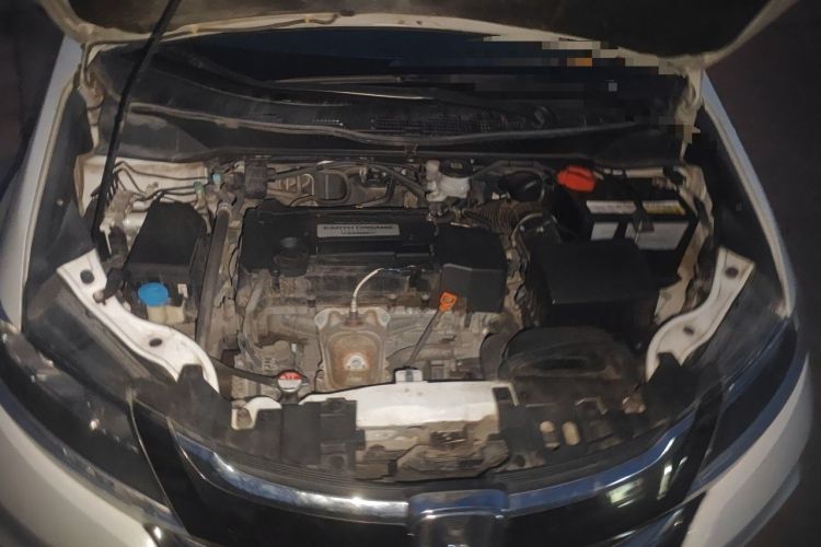 Used Honda Odyssey 2018 2.4L Smart Edition Engine Bay