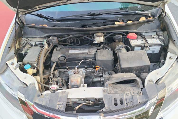 Used Honda Odyssey 2018 2.4L Luxury Edition Engine Bay